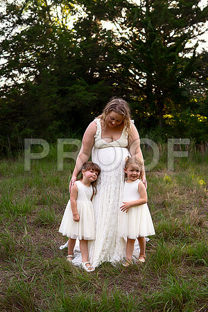 Luxury Kansas City Maternity Photographer | Couture Photo Sessions