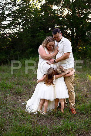 Luxury Kansas City Maternity Photographer | Couture Photo Sessions