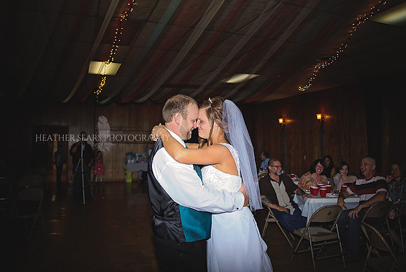 Heather Sears Photography | Timeless Luxury Wedding & Portrait Photography for Kansas City Couples