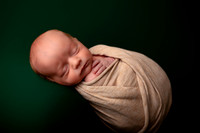 Kansas City Newborn Photographer | Award-Winning Baby Portraits