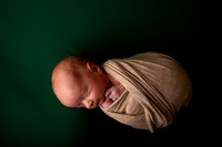 Kansas City Newborn Photographer | Award-Winning Baby Portraits