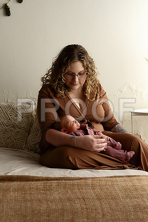 KC Newborn Photographer | Studio Lifestyle Newborn Photography