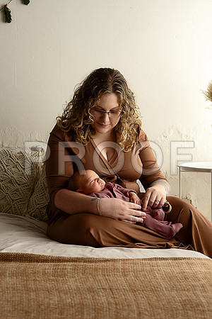KC Newborn Photographer | Studio Lifestyle Newborn Photography