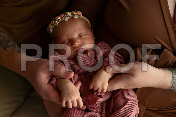 KC Newborn Photographer | Studio Lifestyle Newborn Photography