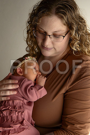 KC Newborn Photographer | Studio Lifestyle Newborn Photography