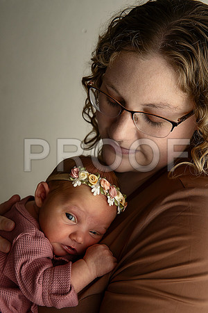 KC Newborn Photographer | Studio Lifestyle Newborn Photography