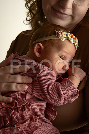 KC Newborn Photographer | Studio Lifestyle Newborn Photography