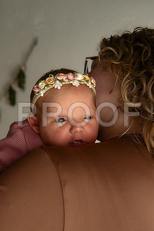KC Newborn Photographer | Studio Lifestyle Newborn Photography