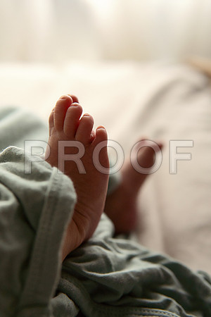 KC Newborn Photographer | Studio Lifestyle Newborn Photography
