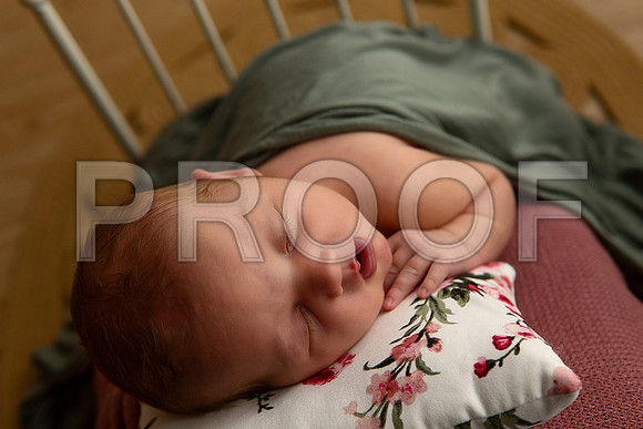 KC Newborn Photographer | Studio Lifestyle Newborn Photography