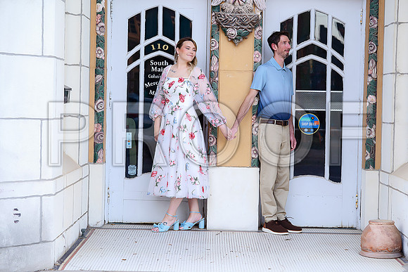Kansas City Engagement Photography | Timeless & Authentic Outdoor Sessions