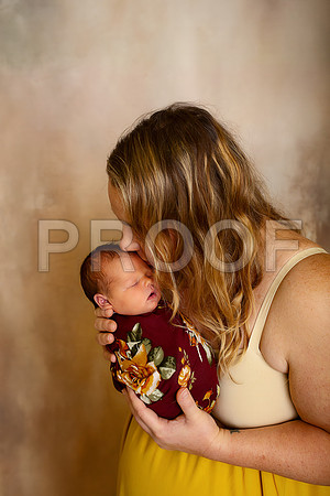Kansas City Newborn Photographer | Award-Winning Baby Portraits