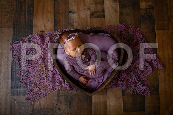 Kansas City Newborn Photographer | Award-Winning Baby Portraits