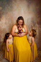 Kansas City Newborn Photographer | Award-Winning Baby Portraits
