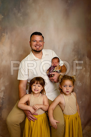 Kansas City Newborn Photographer | Award-Winning Baby Portraits