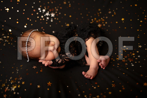 Kansas City Newborn Photographer | Award-Winning Baby Portraits
