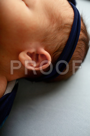 Kansas City Newborn Photographer | Award-Winning Baby Portraits