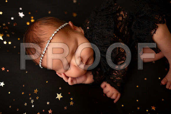 Kansas City Newborn Photographer | Award-Winning Baby Portraits
