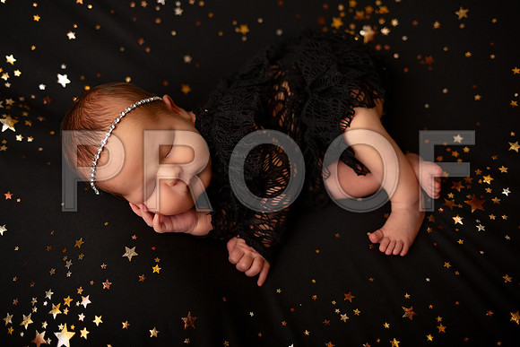Kansas City Newborn Photographer | Award-Winning Baby Portraits