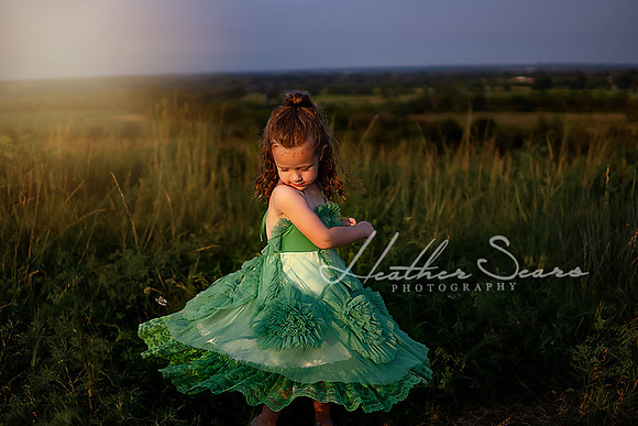 Kansas City Milestone Photographer | Osawatomie Studio Photo Session