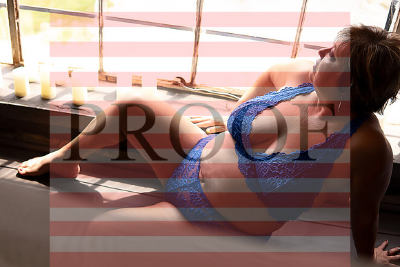 Kansas City Boudoir & Empowerment Photographer | Osawatomie, KS