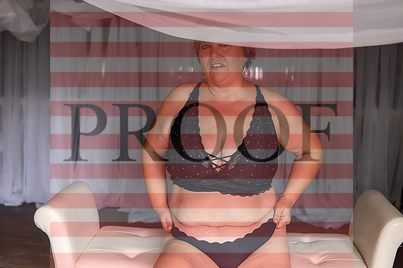 Kansas City Boudoir & Empowerment Photographer | Osawatomie, KS