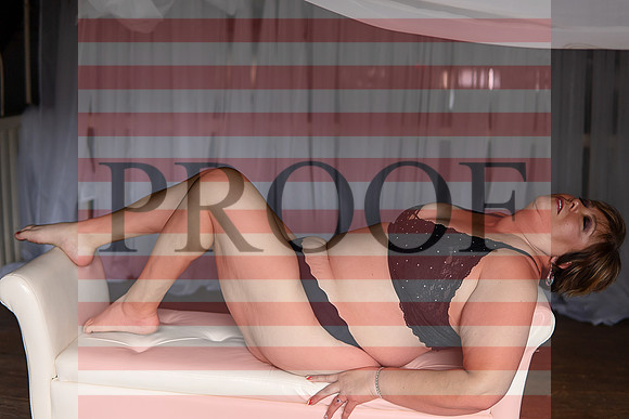 Kansas City Boudoir & Empowerment Photographer | Osawatomie, KS