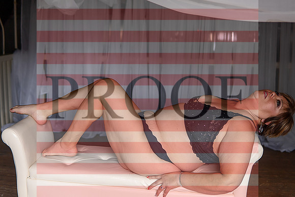Kansas City Boudoir & Empowerment Photographer | Osawatomie, KS