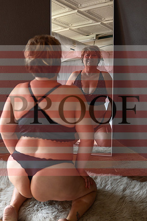 Kansas City Boudoir & Empowerment Photographer | Osawatomie, KS