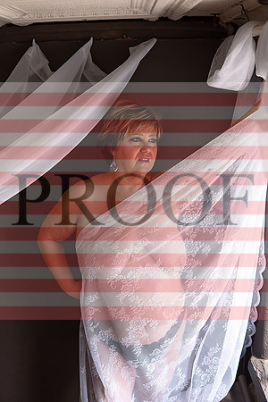 Kansas City Boudoir & Empowerment Photographer | Osawatomie, KS