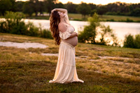 Luxury Kansas City Maternity Photographer | Couture Photo Sessions