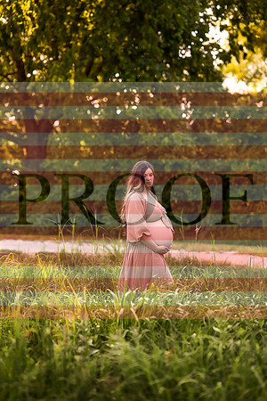 Luxury Kansas City Maternity Photographer | Couture Photo Sessions