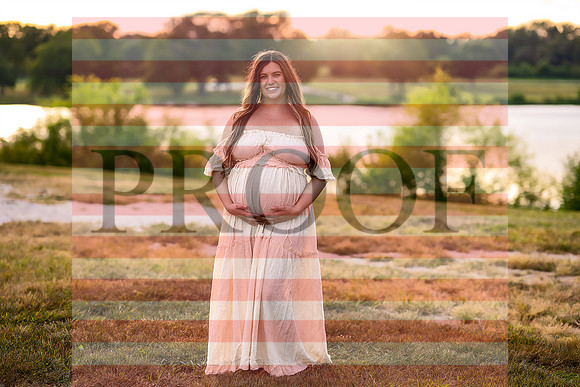 Luxury Kansas City Maternity Photographer | Couture Photo Sessions
