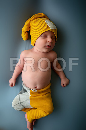 Kansas City Newborn Photographer | Award-Winning Baby Portraits