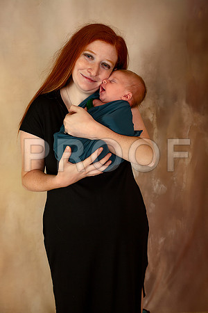 Kansas City Newborn Photographer | Award-Winning Baby Portraits