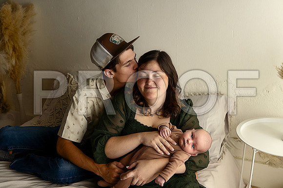 KC Newborn Photographer | Studio Lifestyle Newborn Photography