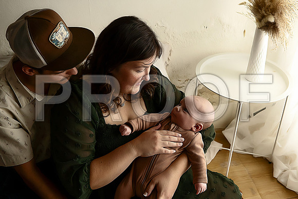 KC Newborn Photographer | Studio Lifestyle Newborn Photography