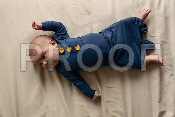 KC Newborn Photographer | Studio Lifestyle Newborn Photography