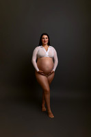 Luxury Kansas City Maternity Photographer | Couture Photo Sessions