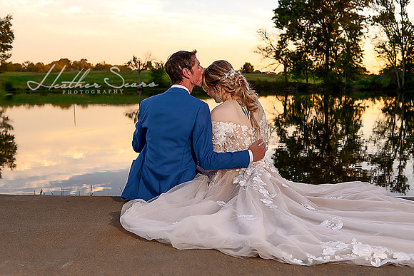 Heather Sears Photography | Timeless Luxury Wedding & Portrait Photography for Kansas City Couples