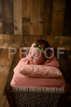 Kansas City Newborn Photographer | Award-Winning Baby Portraits