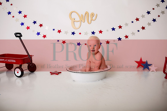 Kansas City Cake Smash Photographer | Custom Sets & First Birthday Portraits