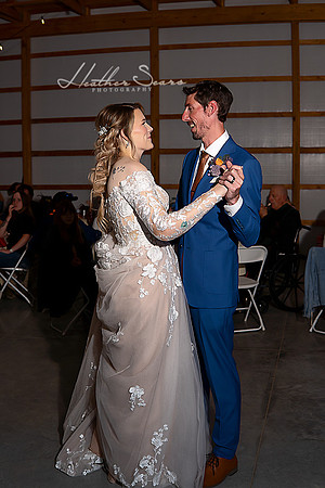 Heather Sears Photography | Timeless Luxury Wedding & Portrait Photography for Kansas City Couples