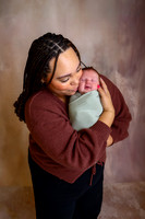 Kansas City Newborn Photographer | Award-Winning Baby Portraits