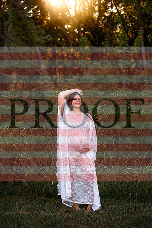 Luxury Kansas City Maternity Photographer | Couture Photo Sessions