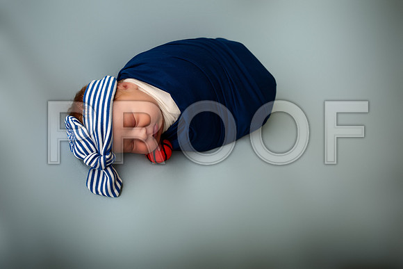Kansas City Newborn Photographer | Award-Winning Baby Portraits