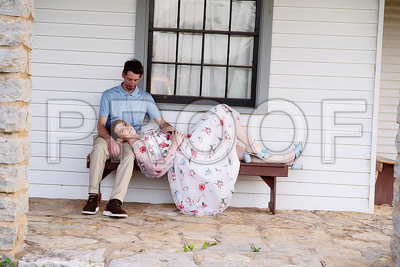 Kansas City Engagement Photography | Timeless & Authentic Outdoor Sessions