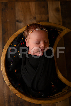 Kansas City Newborn Photographer | Award-Winning Baby Portraits