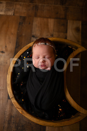 Kansas City Newborn Photographer | Award-Winning Baby Portraits