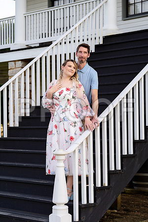 Kansas City Engagement Photography | Timeless & Authentic Outdoor Sessions